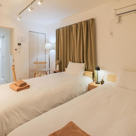 Calm Riverside Inn Close To Ikebukuro Токио Екстериор снимка
